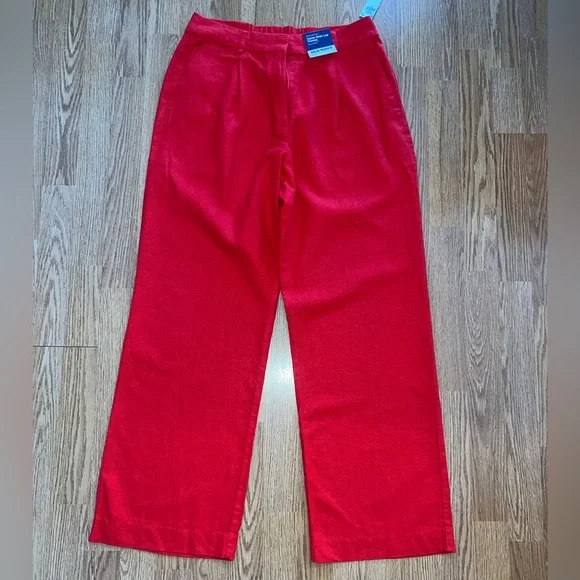 Old Navy Pants - Picture 2 of 4